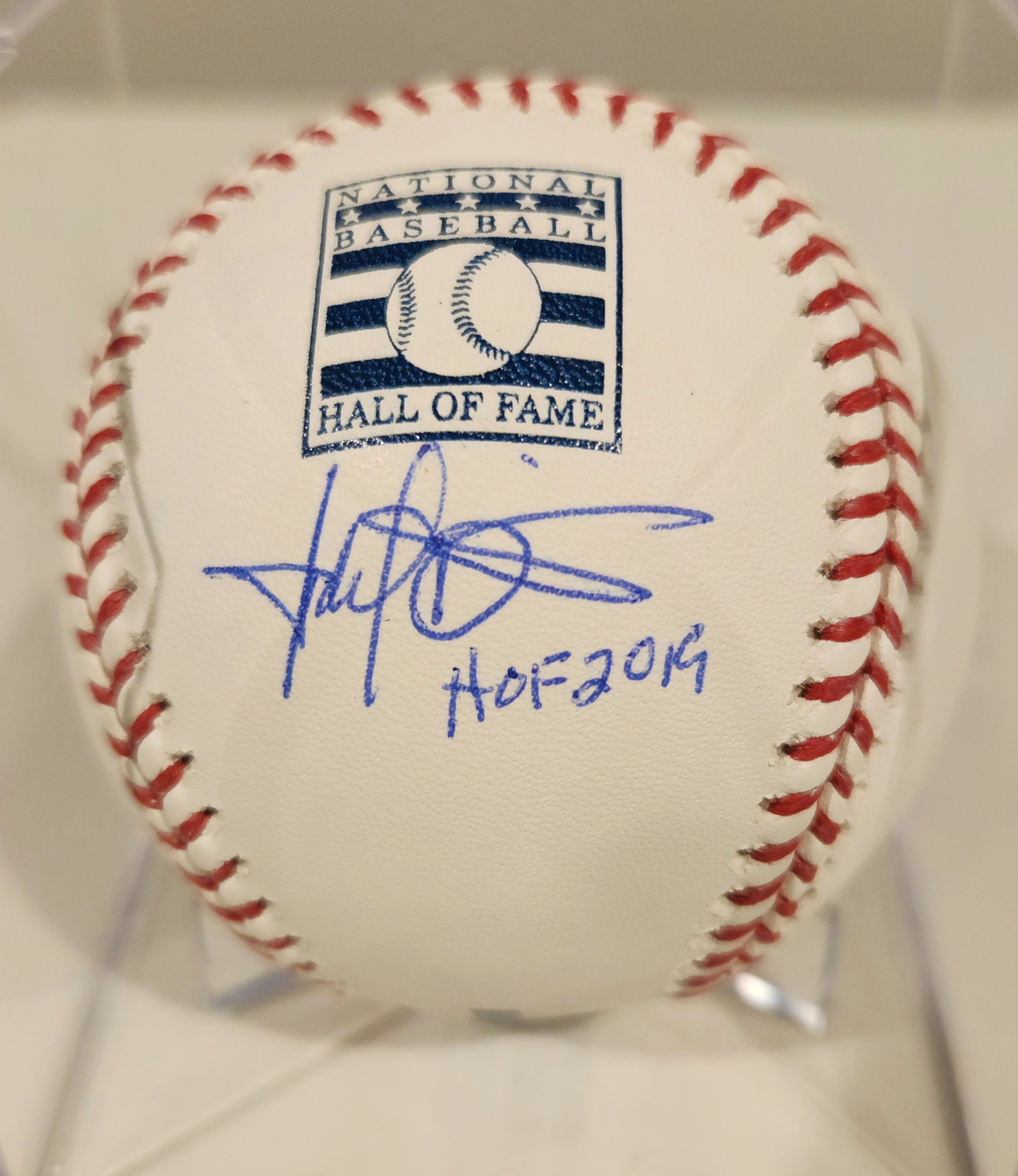 Harold baines autographed store baseball